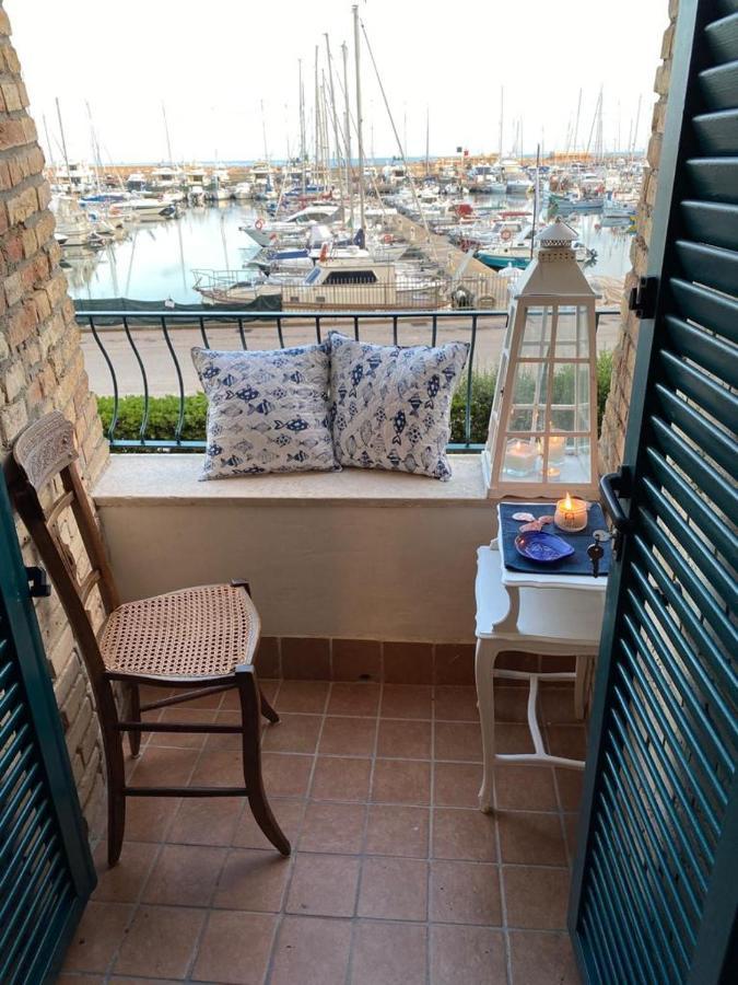 Appartement Fra Em Doria "Giubileo 2025" à Nettuno Extérieur photo